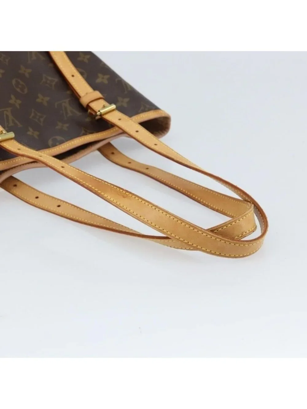 Authentic LOUIS VUITTON Monogram Bucket GM Shoulder Bag M42236 LV - Picture 14 of 16